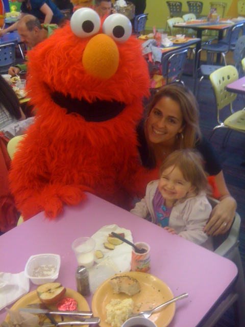Com o Elmo no Sesame Place