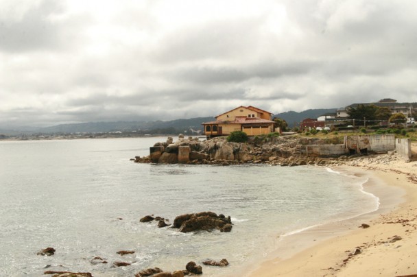 Vista para o mar de um dos restaurantes