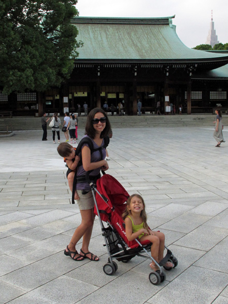 Eu, Eric e Julia no templo Meiji, Tóquio