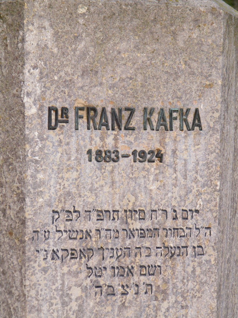 franz kafka túmulo