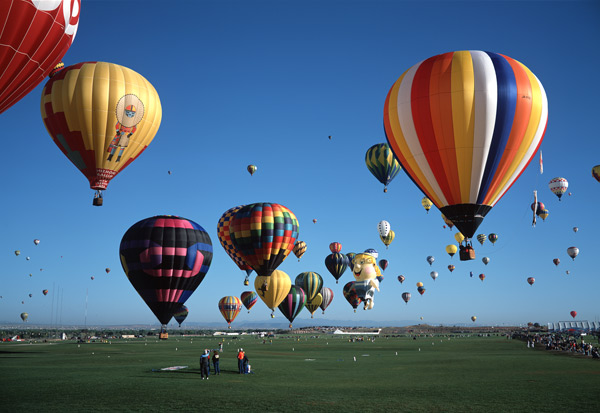 O festival de balões em Albuquerque, Novo México. Foto: Ron Behrmann