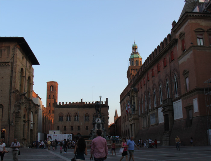 A Piazza Magiore em Bolonha