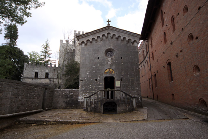 A Capela do Castelo, que tem a cripta da família Ricasoli