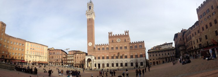 Piazza del Campo, onde acontece o Palio de Siena