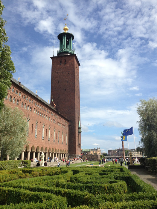 O prédio e a torre do Stadhuis - a Prefeitura de Estocolmo