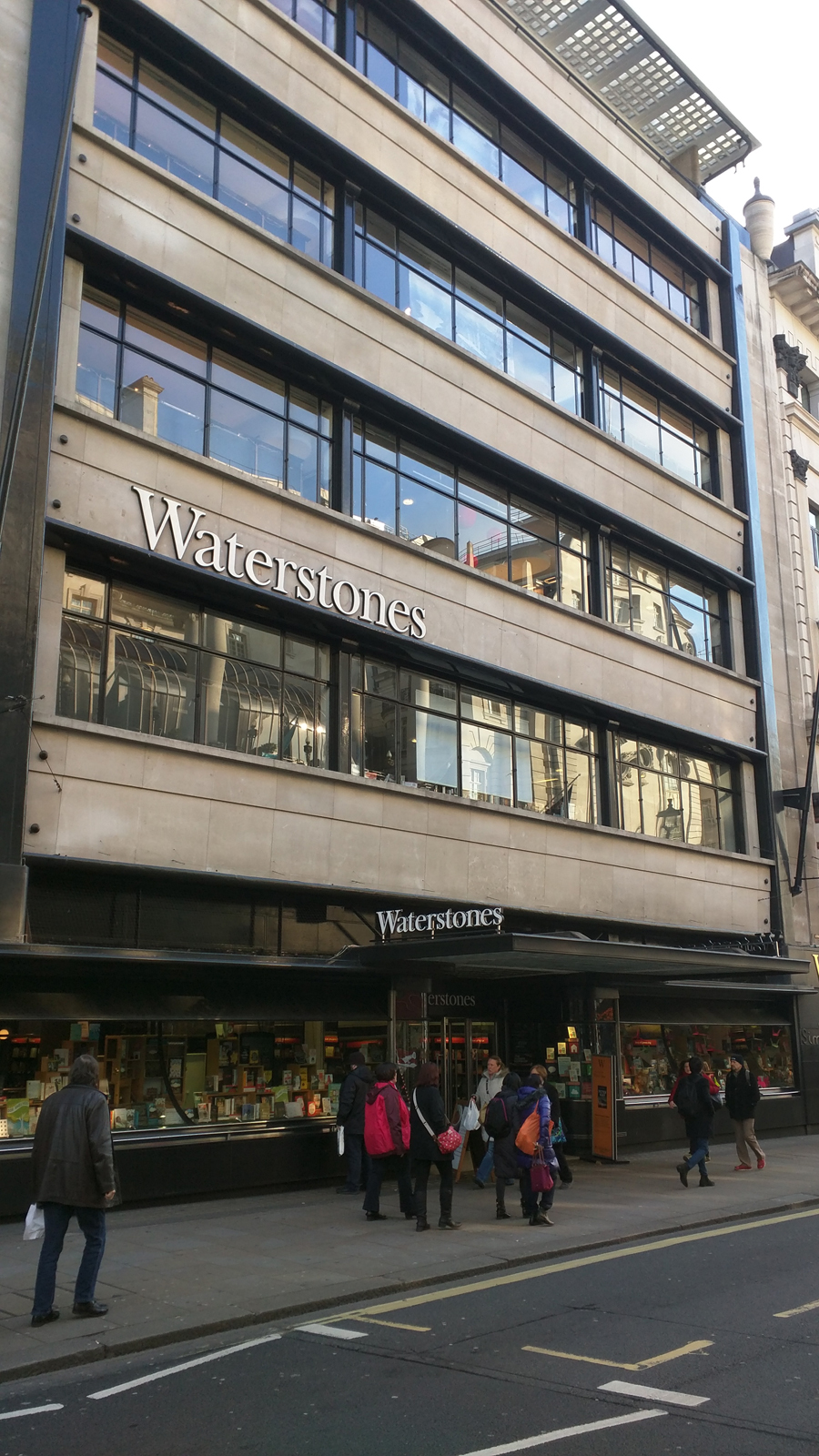Waterstones Piccadilly