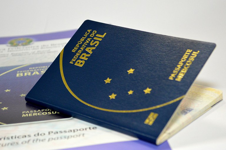 Resultado de imagem para emitir passaporte