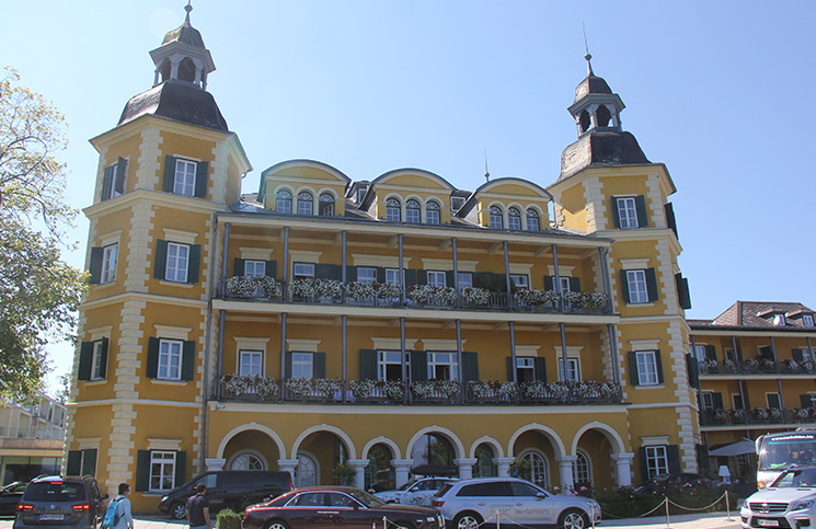 casteloveldenhotel