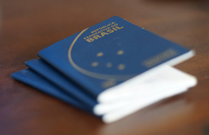 passaporte brasileiro