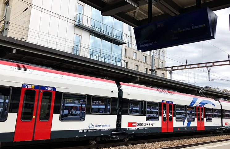 trem para aeroporto de genebra