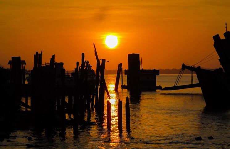 Romaria fluvial nascer do sol